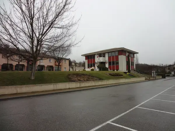 Cuisiniste sur Mesure 06 Cuisiniste sur mesure Aiglun