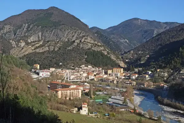 Cuisiniste sur Mesure 06 Cuisiniste sur mesure Puget-Théniers