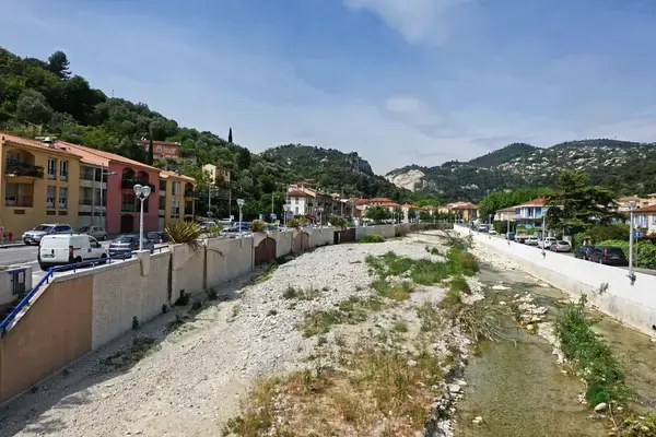 Cuisiniste sur Mesure 06 Cuisiniste sur mesure Saint-André-de-la-Roche